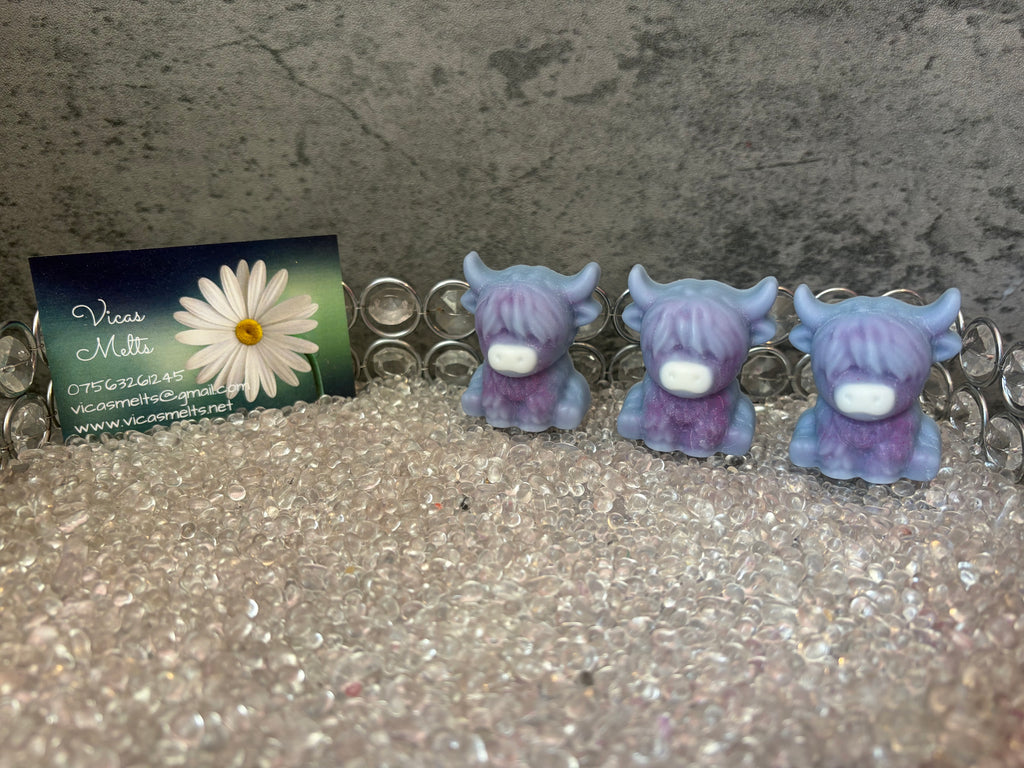 Highland Cow Soy Wax Melts Laundry Scents.