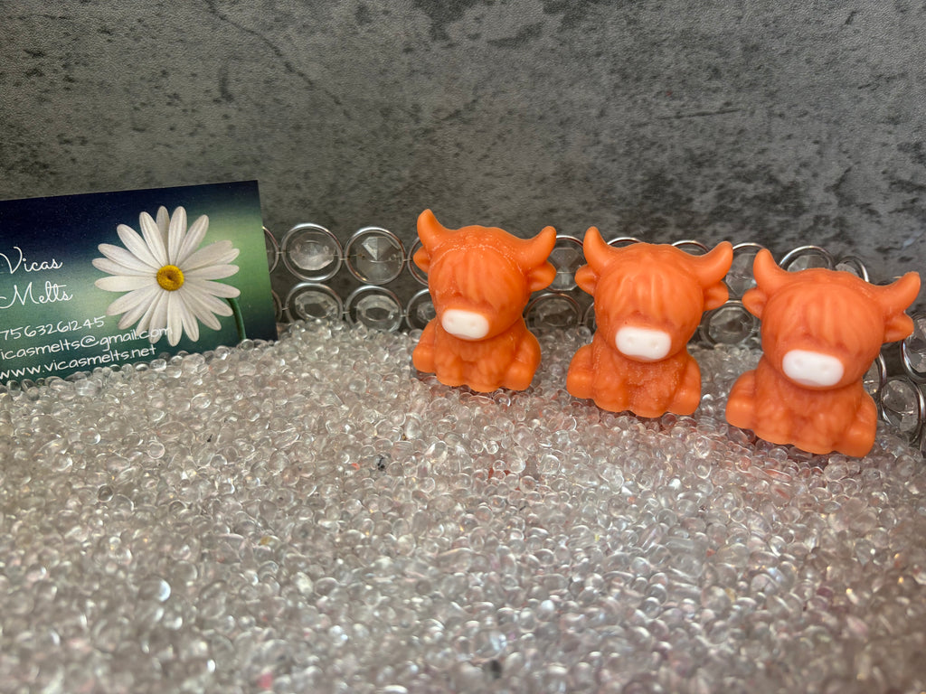 Highland Cow Soy Wax Melts Laundry Scents.