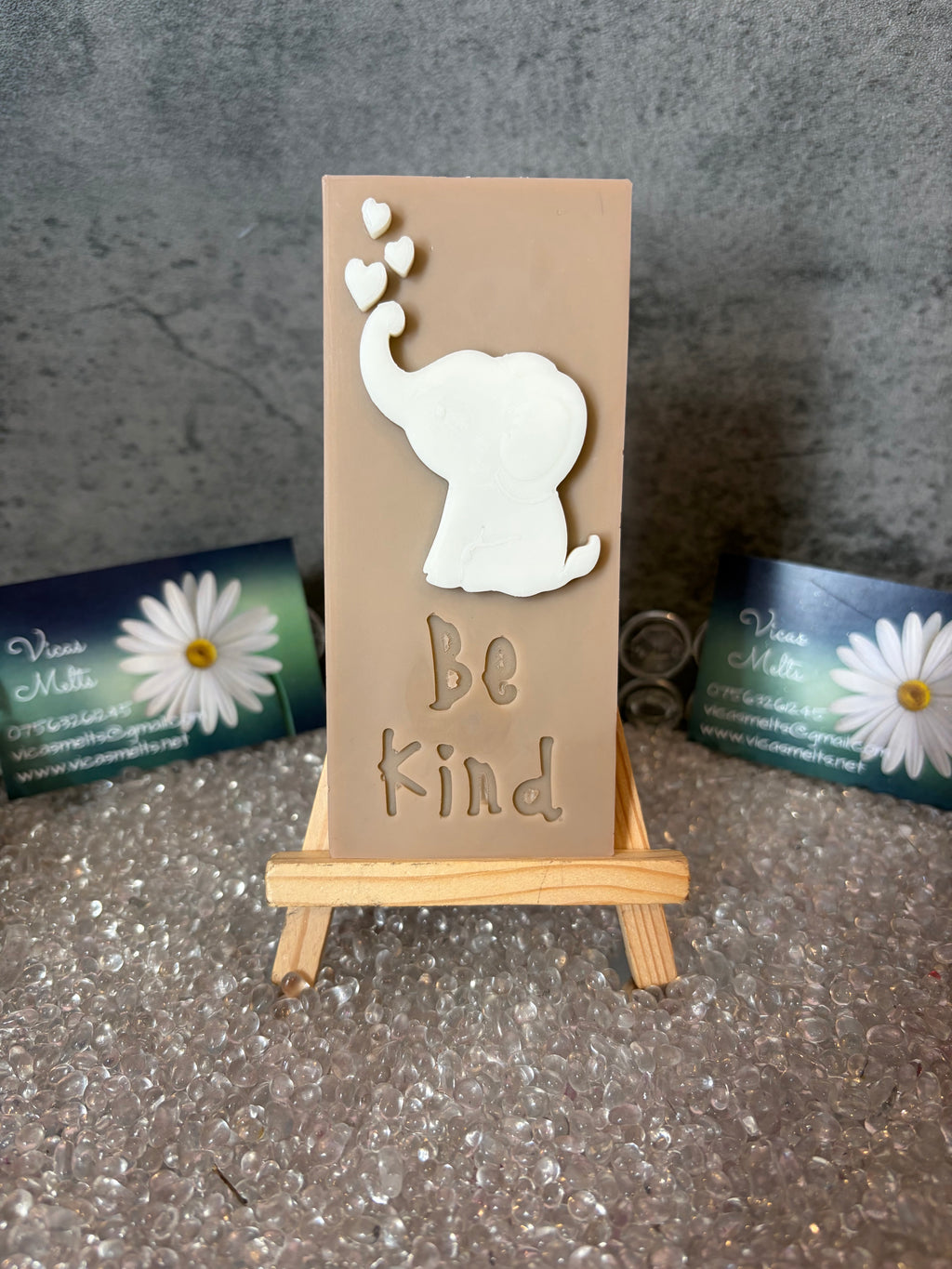Soy Wax Be Kind Snap Bars, Laundry Scents.