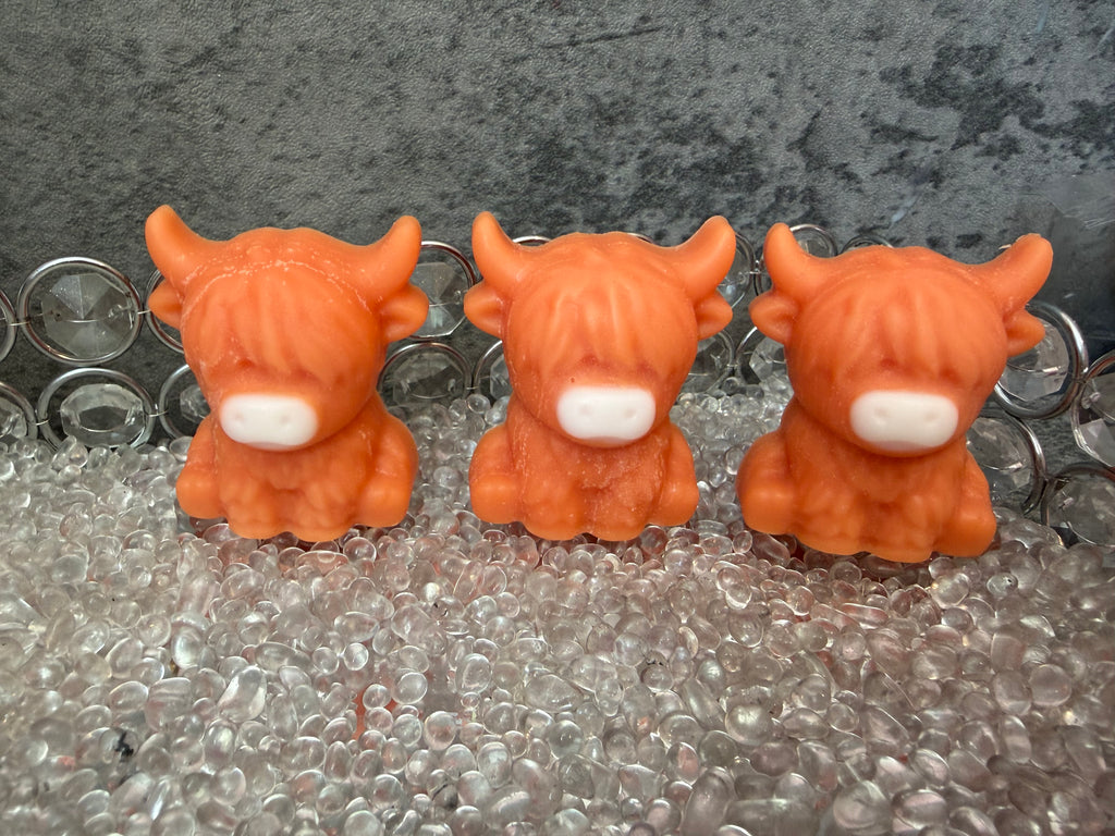 Highland Cow Soy Wax Melts Laundry Scents.